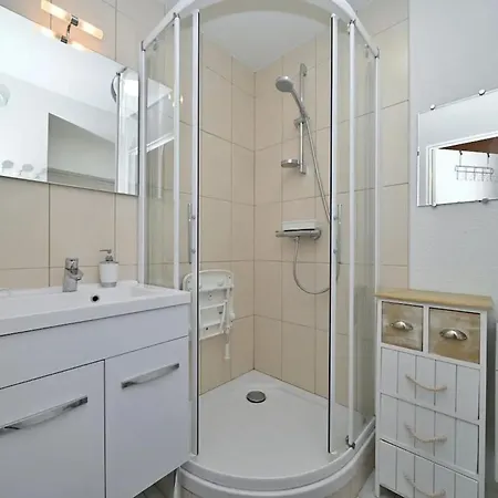 Chaleureux à - 35 M² - Casier à Skis Apartamento Cauterets
