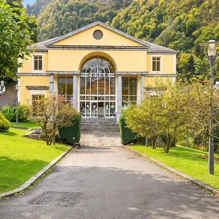 Chaleureux à - 35 M² - Casier à Skis Apartamento Cauterets